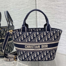 Christian Dior Shopping Bags